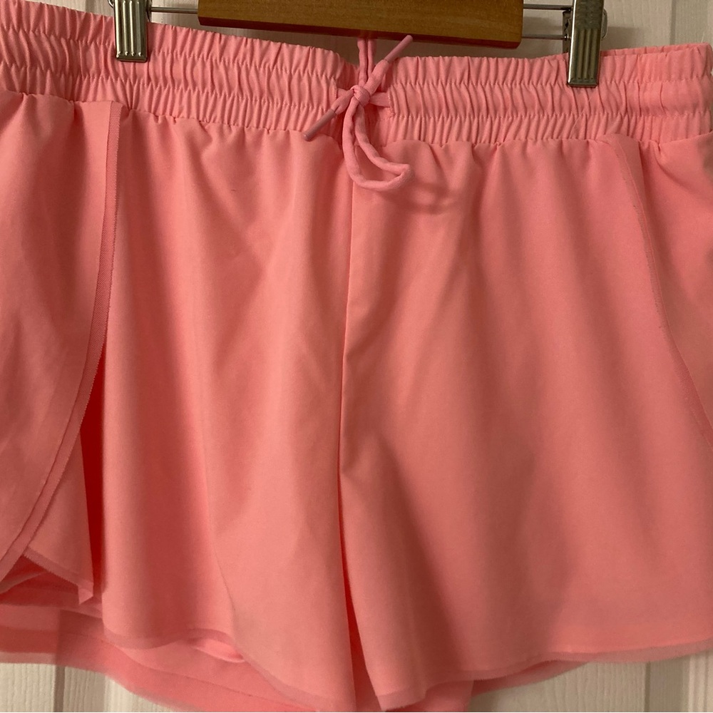 Zyia Athletic shorts NWOT